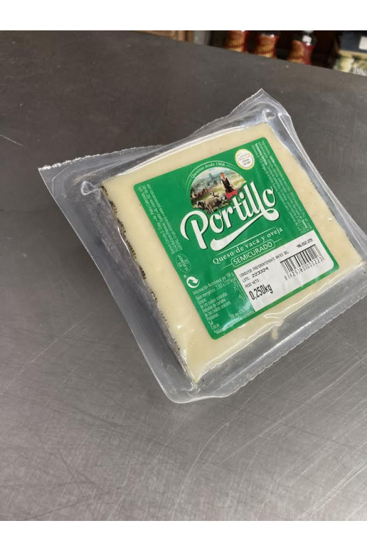 Morceau De Queso Manchego 2 laits (vache, brebis) semi curado 250Gr ( x 10p)(prix/unité)