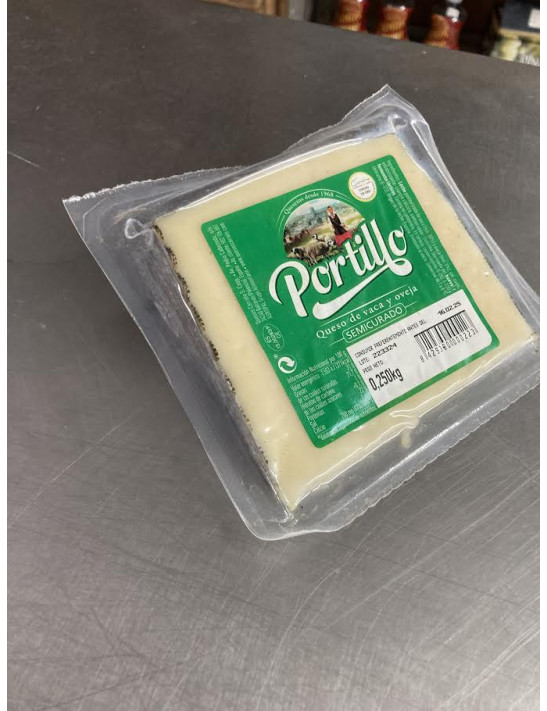 Morceau De Queso Manchego 2 laits (vache, brebis) semi curado 250Gr ( x 10p)(prix/unité)